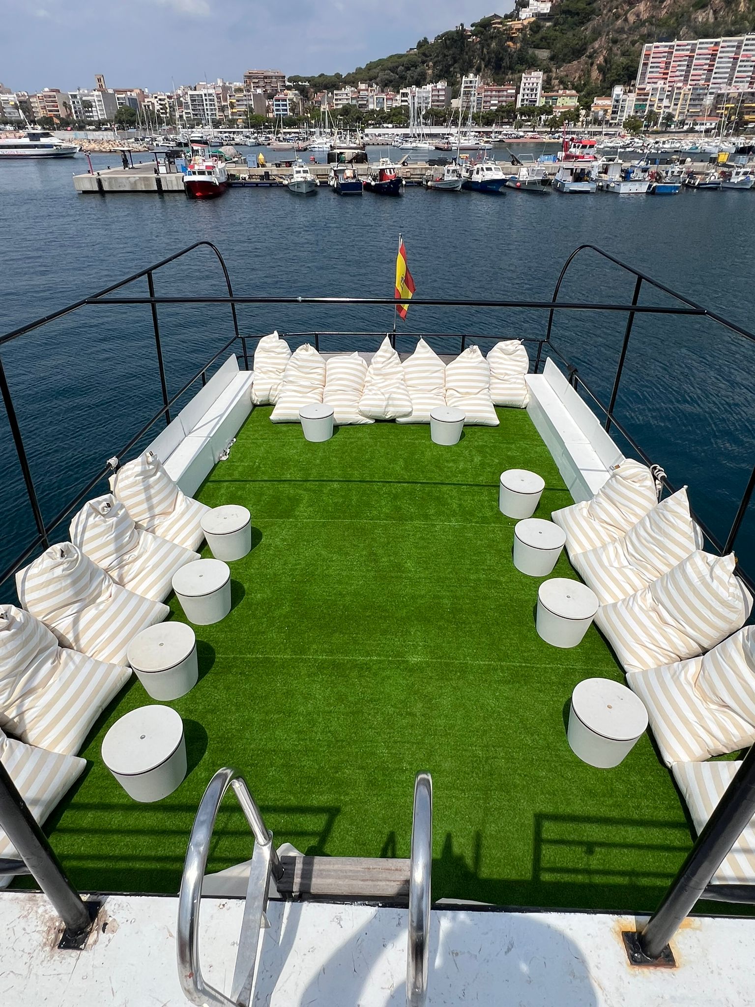 Cubierta barco en el Port de Blanes